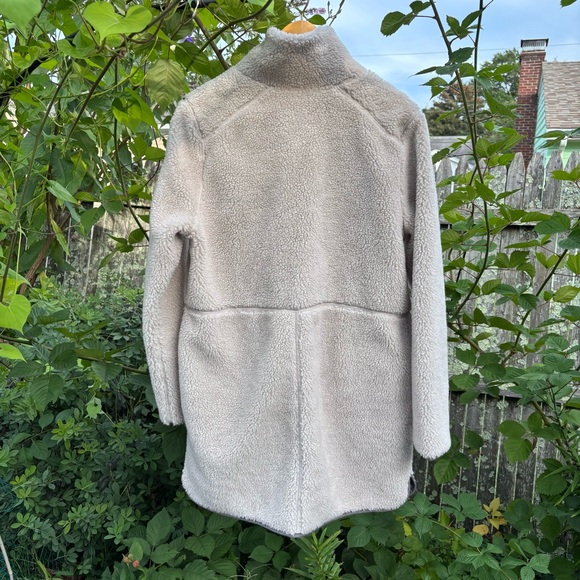 L.L. Bean Sherpa fleece long coat Gray and Cream Jacket medium - Picture 7 of 7